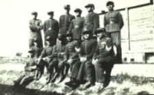 Grupa podoficerów 34 Pułku Piechoty w Białej Podlaskiej : fotografia