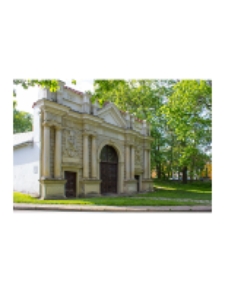 Brama wjazdowa do zespołu pałacowo-parkowego Radziwiłłów w Białej Podlaskiej [fotografia]