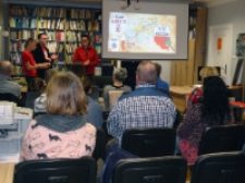 Spotkanie z księdzem Witkiem Bednarzem z Hrubieszowa w Miejskiej Bibliotece Publicznej w Białej Podlaskiej, 30.11.2018 r.