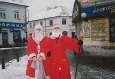 Mikołaje na Placu Wolności w Białej Podlaskiej