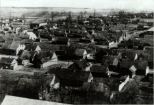 Widok ogólny na miejscowość Łomazy w okresie II wojny światowej [fotografia]