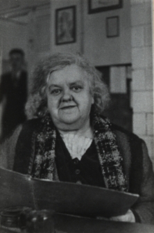 Helena Kisielewicz - nauczycielka historii i geografii w Liceum Ogólnokształcącym im. J. I. Kraszewskiego w Białej Podlaskiej [fotografia]