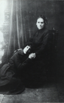 Matka z córką - mieszkanki Białej Podlaskiej [fotografia]