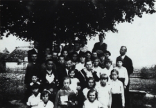 Zakończenie roku szkolnego w Szkole Powszechnej w Łomazach [fotografia]