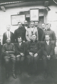 Członkowie Zarządu Kasy Stefczyka w Tucznej [fotografia]