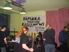 Zespół Back To Reality przed koncertem "Napinka 10 Fest Vol. 2", Chełm, 18.04. 2009