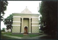 Cmentarze i miejsca pamięci w pow. Biała Podlaska : gm. Janów Podlaski : nieczynny cmentarz przy kościele św. Jana w Janowie Podlaskim : fotografia