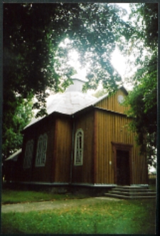 Cmentarze i miejsca pamięci w pow. Biała Podlaska : gm. Janów Podlaski : nieczynny cmentarz przy kościele św. Jana Ewangelisty w Starym Bublu : fotografia