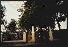 Cmentarze i miejsca pamięci w pow. Biała Podlaska : gm. Kodeń : cmentarz katolicki w Kodniu : fotografia
