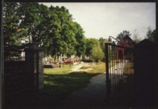 Cmentarze i miejsca pamięci w pow. Biała Podlaska : gm. Łomazy : cmentarz parafialny w Huszczy : fotografia