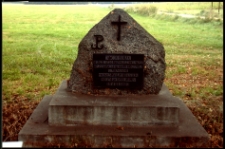 Cmentarze i miejsca pamięci w pow. Biała Podlaska : gm. Łomazy : pomnik w Łomazach żołnierzom AK poległym w Akcji "Burza" : karta ewidencyjna nr 16 b