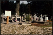 Cmentarze i miejsca pamięci w pow. Biała Podlaska : gm. Rossosz : cmentarz katolicki w Rossoszu : fotografia