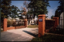 Cmentarze i miejsca pamięci w pow. Biała Podlaska : gm. Zalesie : cmentarz katolicki w Malowej Górze : fotografia