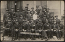 Żołnierze 34 Pułku Piechoty z Białej Podlaskiej na wycieczce w Wieliczce [fotografia]