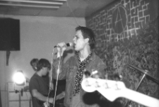 Grupa "Szabas" na koncercie "Vox populi, vox Dei" w Klubie Kultury "Eureka" w Białej Podlaskiej [fotografia]