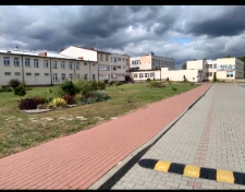 Cudowna szkoła w kłębiastych obłokach