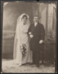 Fotografia młodej pary [fotografia]