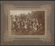 Fotografia zbiorowa - uczennice szkoły średniej [fotografia]