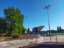 Stadion Miejski w Białej Podlaskiej tuż przed zakończeniem remontu