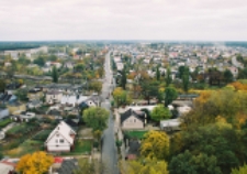 Biała Podlaska w 2004 r : widok z helikoptera na ulicę Łomaską w kierunku południowym [fotografia]