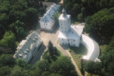 Biała Podlaska w 2004 r : widok z helikoptera na zespół parkowo-pałacowy Radziiwiłłów [fotografia]