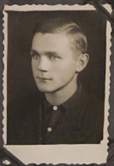 Fotografie z albumu rodziny Stanisławy Ladwiniec z Białej Podlaskiej: Tadeusz Welk