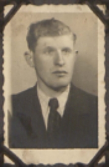 Fotografie z albumu rodziny Stanisławy Ladwiniec z Białej Podlaskiej : brat Kazimierz Ladwiniec