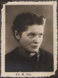 Fotografie z albumu rodziny Stanisławy Ladwiniec z Białej Podlaskiej : Stanisława Ladwiniec