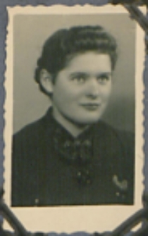 Fotografie z albumu rodziny Stanisławy Ladwiniec z Białej Podlaskiej : Stanisława Ladwiniec