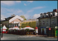 Wschodnia strona Placu Wolności w Białej Podlaskiej [fotografia]