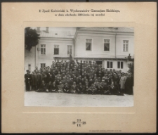 II Zjazd Koleżeński b. Wychowanków Gimnazjum Bialskiego w dniu obchodu 300-lecia tej uczelni [fotografia]