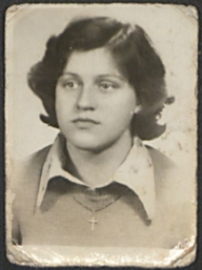 Fotografia legitymacyjna Anny Polkowskiej [fotografia]