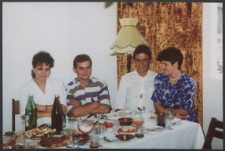 Anna Kasaniuk z rodzeństwem [fotografia]