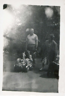 Rodzina na spacerze w Poznaniu [fotografia]