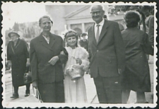 Komunia Zofii Frydel w Kościele św. Michała Archanioła w Poznaniu