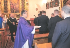 Waldemar Bałkowiec na Opłatku Strażaków [fotografia]