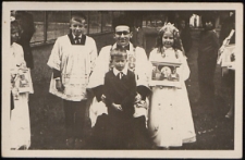 Pierwsza Komunia Święta w kościele na Woli - Joanna Reda [fotografia]