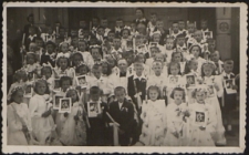 Pierwsza Komunia Święta dzieci w parafii na Woli [fotografia]