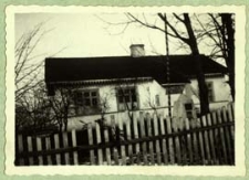 Szkoła powszechna w Ortelu Królewskim [dokument ikonograficzny]