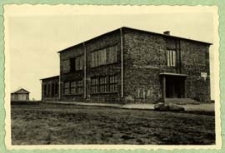 Budynek nowej szkoły w Kijowcu [dokument ikonograficzny]