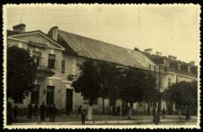 Budynek Magistratu przy Placu Wolności w Białej Podlaskiej [dokument ikonograficzny]