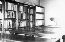 Powiatowa i Miejska Biblioteka Publiczna w Białej Podlaskiej - czytelnia w lokalu przy ul. Plac Wolności 6