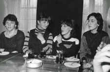 Pożegnanie pracownicy Stefanii Kryńskiej - Grzeleckiej - spotkanie w czytelni WiMBP