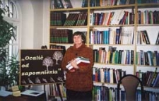 Pierwsza edycja powiatowego konkursu regionalnego "Ocalić od zapomnienia", 2001 r.