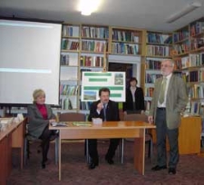 Finał VII edycji powiatowego konkursu "Ocalić od zapomnienia" ph. "Uroki małych ojczyzn w obiektywie" , 2009.12.02