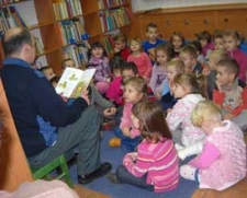 Tydzień Głośnego Czytania Dzieciom w Filii nr 3 Miejskiej Biblioteki Publicznej w Białej Podlaskiej