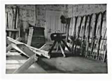 Składnica sprzętu sportowego i nart w Państwowym Gimnazjum Męskim im. J. I. Kraszewskiego w Białej Podlaskiej