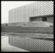 Budynek Domu Socjalnego ZPW "Biawena" w Białej Podlaskiej w trakcie prac wykończeniowych